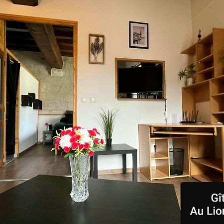 Au Lion D'Or Apartment Les Roches-l'Eveque ภายนอก รูปภาพ